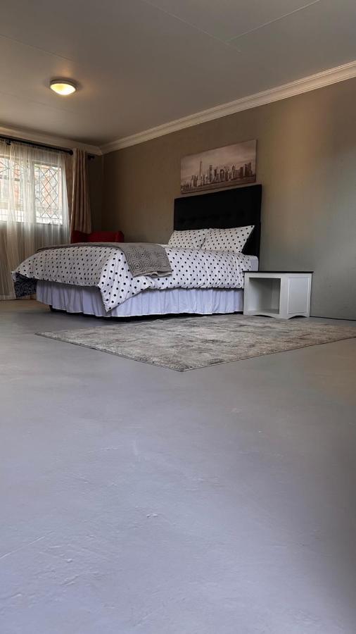 One Home Pretoria-Noord Eksteriør bilde