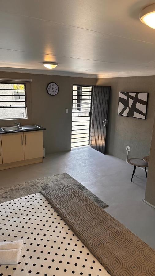 One Home Pretoria-Noord Eksteriør bilde